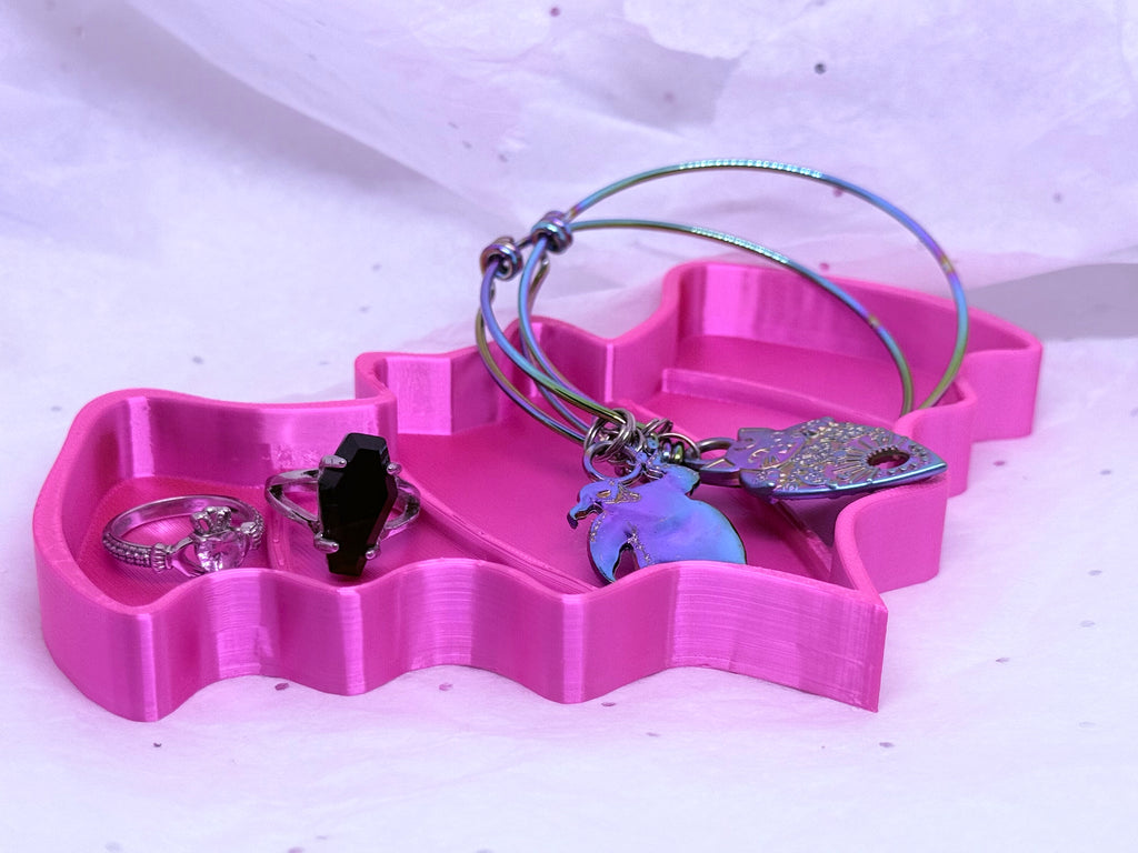 Bat Tray (Silky Magenta) | 3D Printed Decor