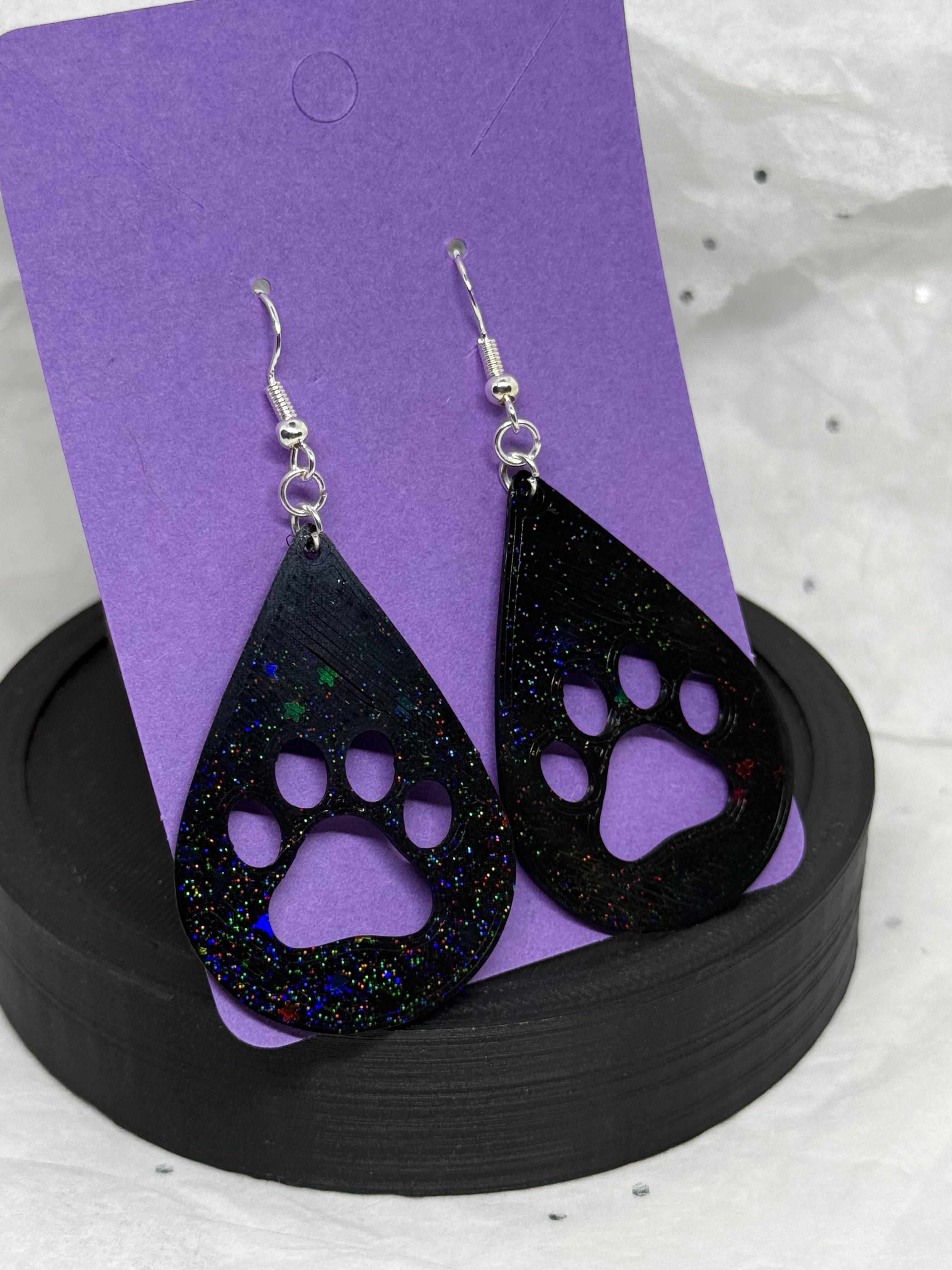 Teardrop Paw Prints (Black) | 3D Printed Earrings