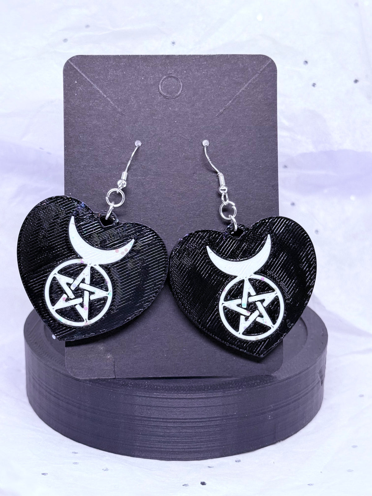 Pentacle Hearts (Black & White) | 3D Printed Earrings