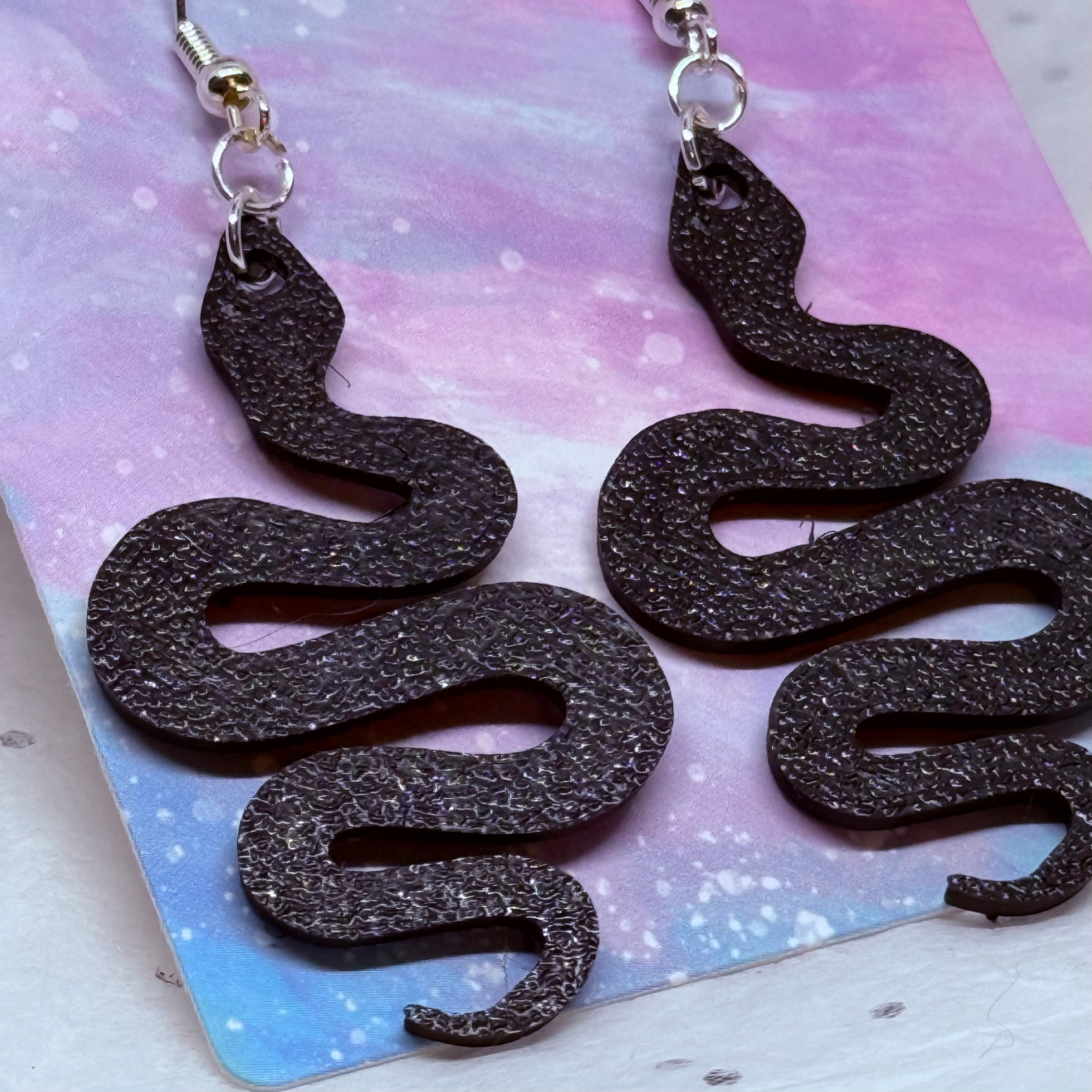 Snake Earrings (Black)